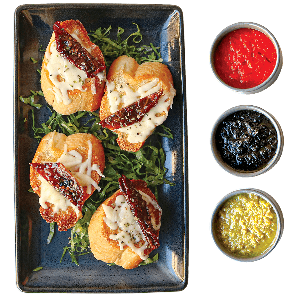 خبز بالثوم مع الطماطم مجففة